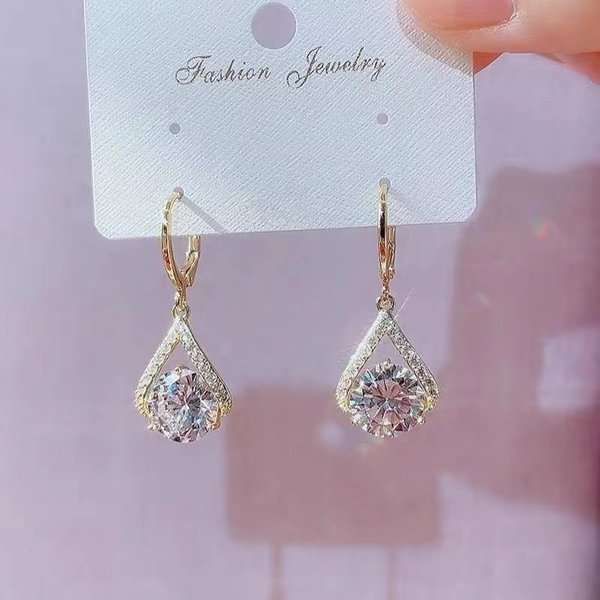 Super Sparkling Diamond Geometric Earrings-2