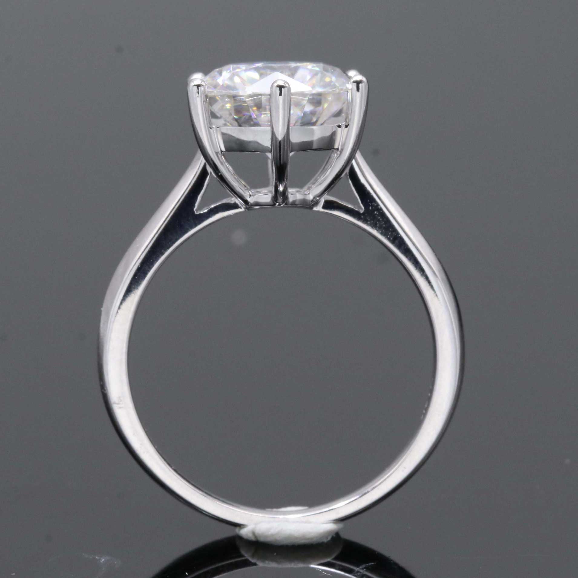 Classic Shining Moissanite Ring-4